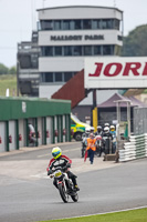 Vintage-motorcycle-club;eventdigitalimages;mallory-park;mallory-park-trackday-photographs;no-limits-trackdays;peter-wileman-photography;trackday-digital-images;trackday-photos;vmcc-festival-1000-bikes-photographs